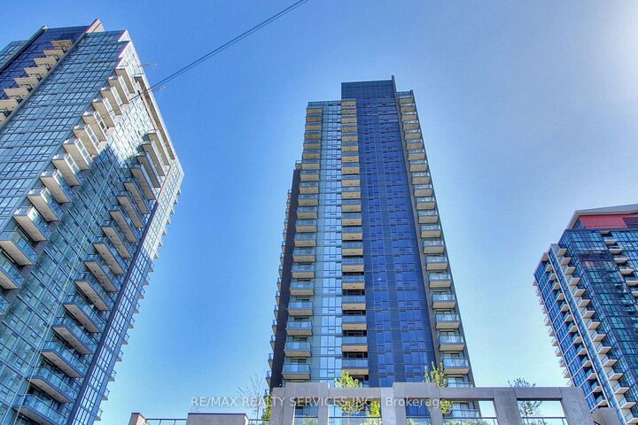 Property Photo: 5025 Four Springs Avenue 2306 ON L5R 0G5