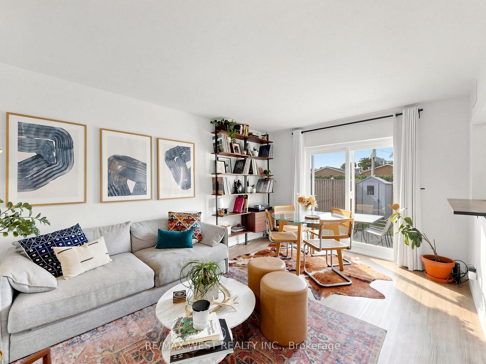 Property Photo:  2027 Bluefields Drive 6  ON L7P 1J9 