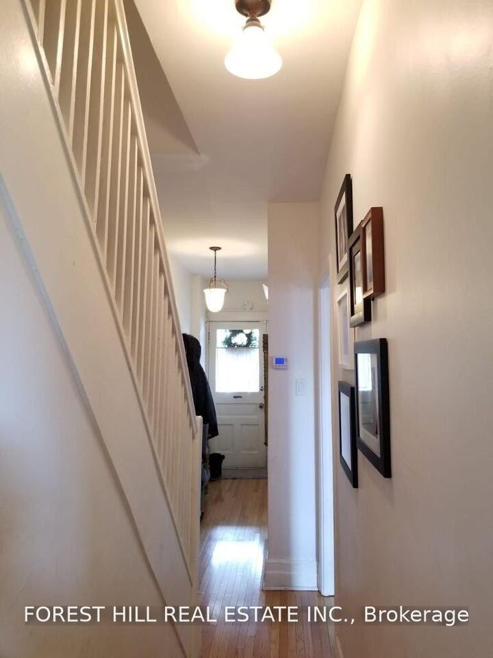 Property Photo:  37 Hendrick Avenue  ON M6G 3S4 