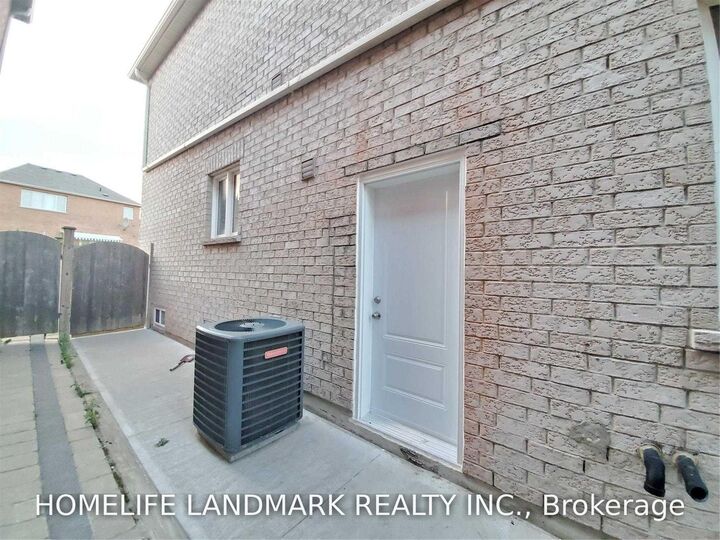 Property Photo:  61 Albert Roffey Crescent Bsmt  ON L6B 0H2 