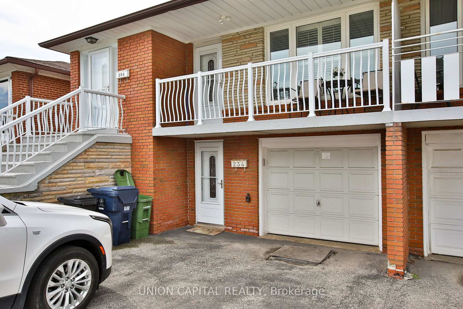Property Photo:  234 Fairglen Avenue Basement  ON M1W 1B1 