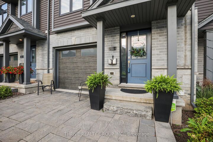 Property Photo:  1110 Meadowlark Ridge 11  ON N6M 0H4 