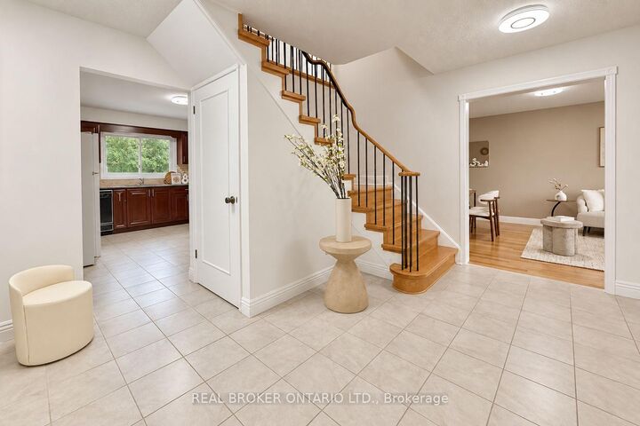 Property Photo:  89 Bushmills Square  ON M1V 1K5 