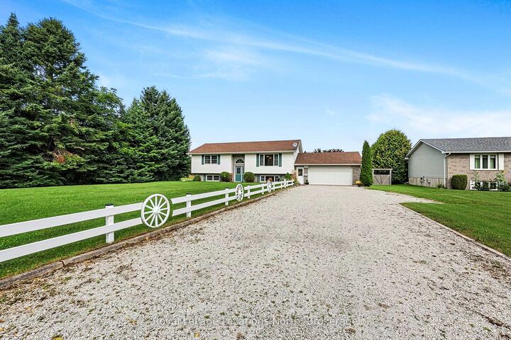 Property Photo:  514 Miller Street  ON N4L 1L1 