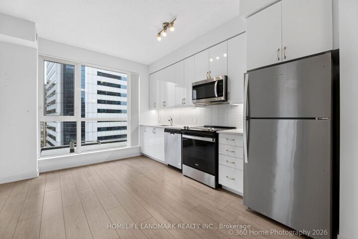 Property Photo:  4955 Yonge Street 1008  ON M2N 0L8 