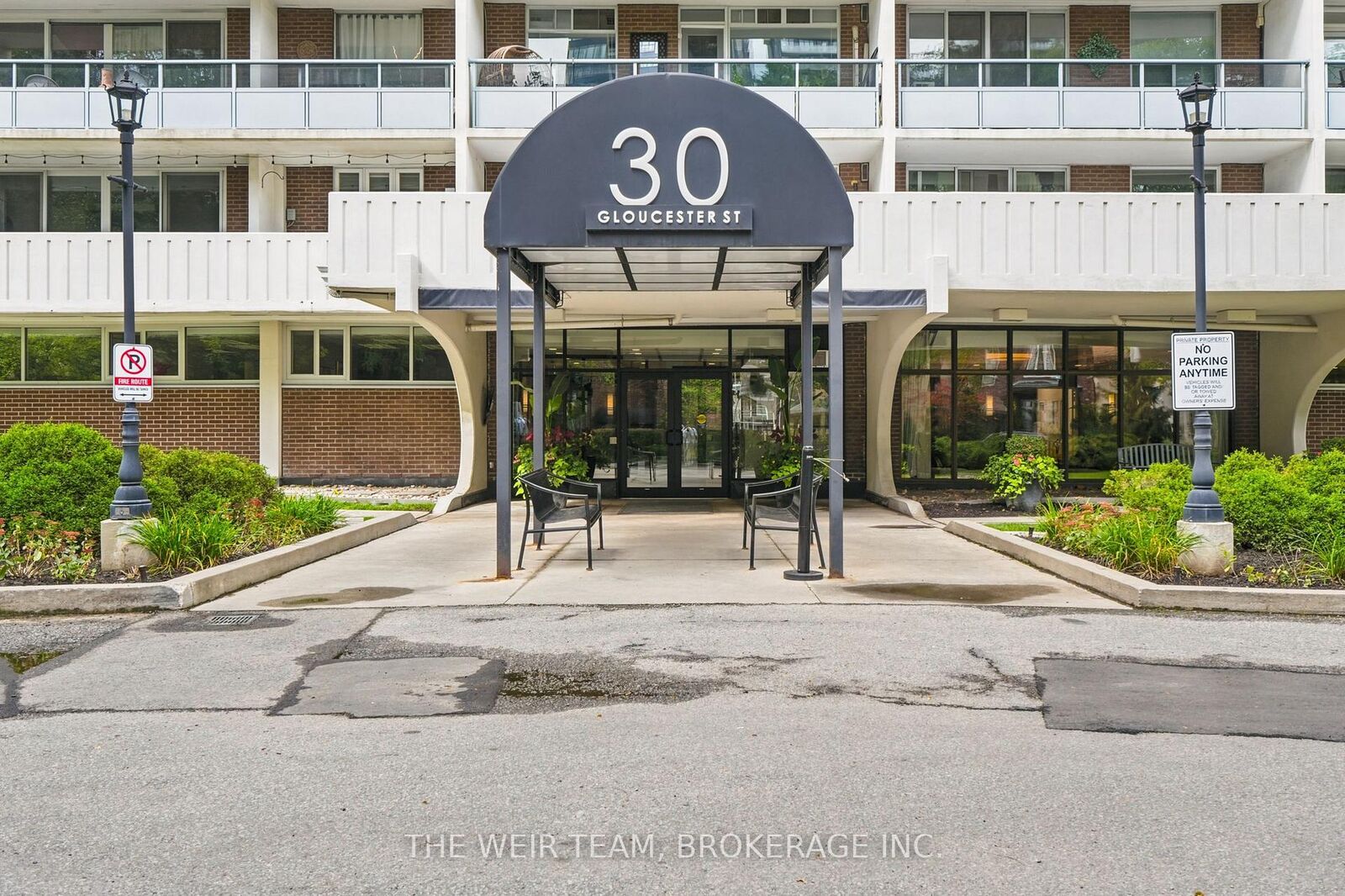Property Photo: 30 Gloucester Street 2110 ON M4Y 1L6
