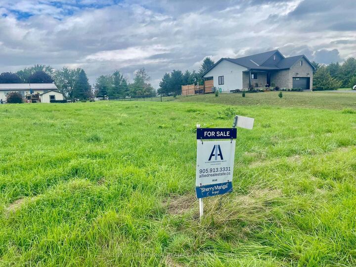 Property Photo:  Lot 51 Bayview Drive  ON K7R 3K8 