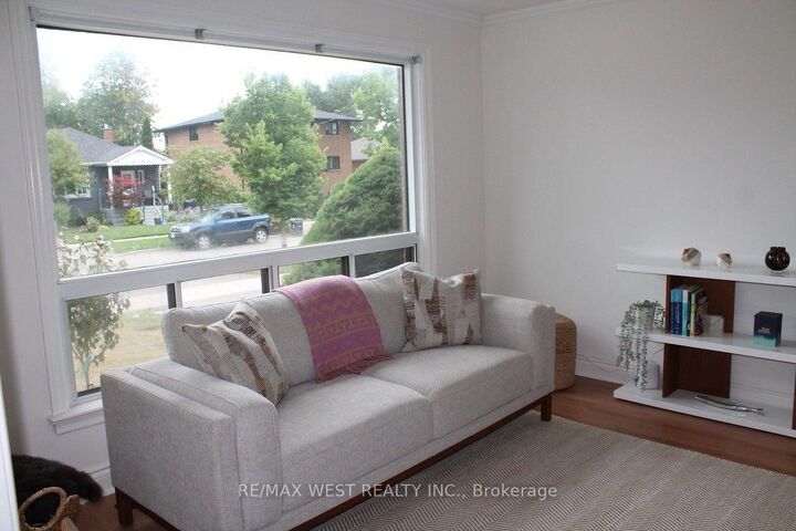 Property Photo:  14 Treeview Drive Main  ON N0B 2N0 