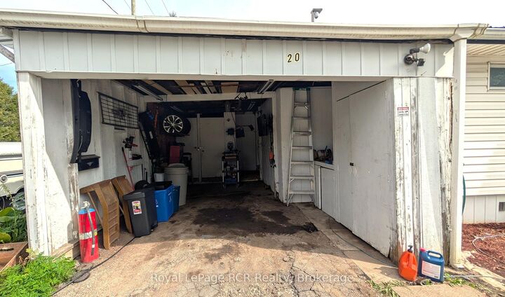 Property Photo:  1680 9th Avenue E 20  ON N4K 3G4 
