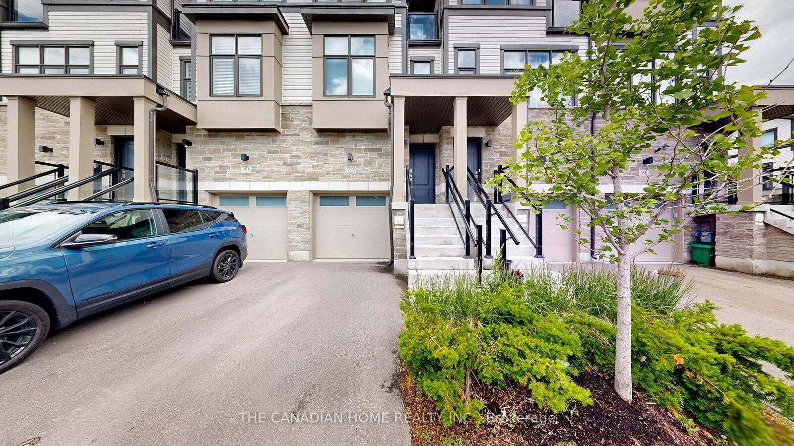 Property Photo:  363 Okanagan Path  ON L1H 0B1 