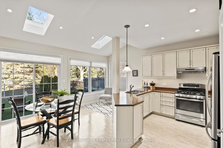 Property Photo:  2258 Pindar Crescent  ON L1L 0C6 