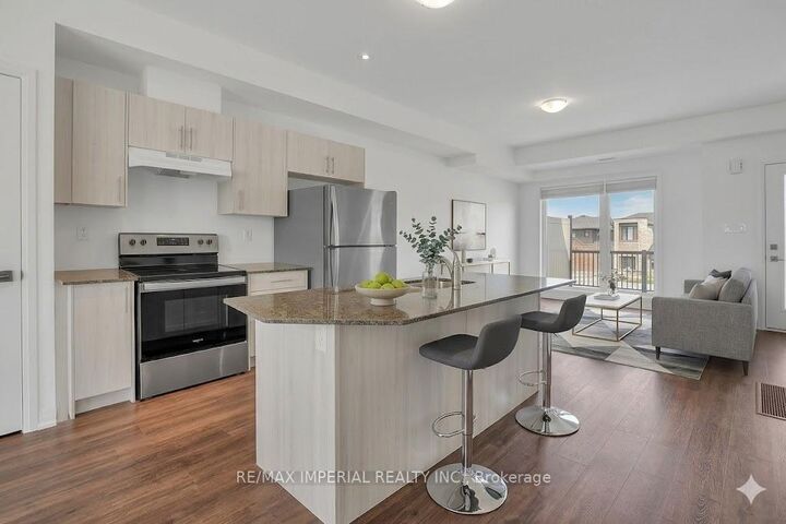 Property Photo:  61 Fairlane Avenue  ON L9J 0N1 