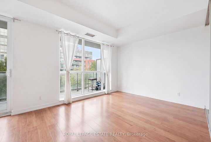 Property Photo:  1 Cole Street 504  ON M5A 4M2 
