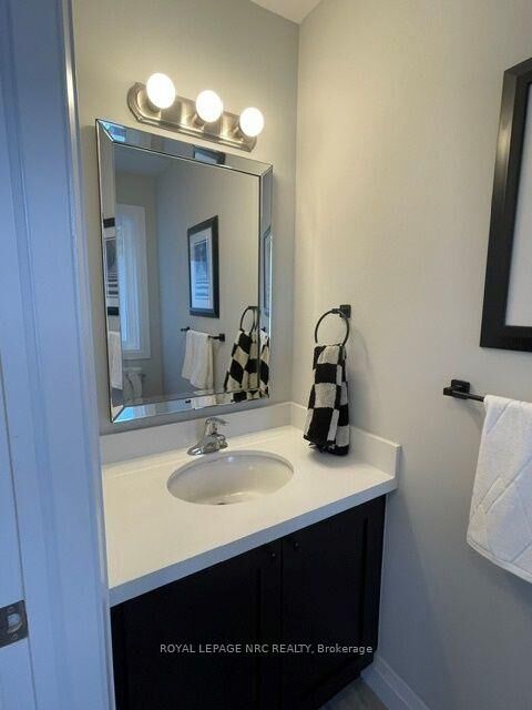 Property Photo: 4839 Pettit Avenue ON L2E 0B7