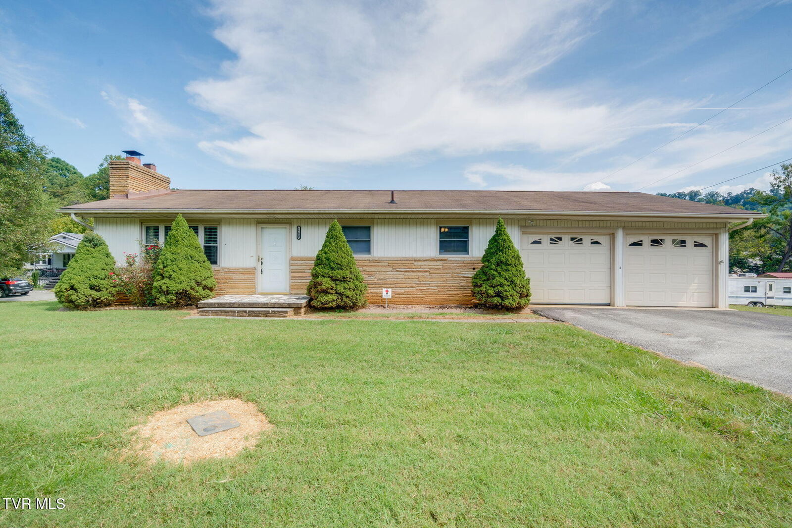 Property Photo:  1284 Bristol Highway  TN 37643 