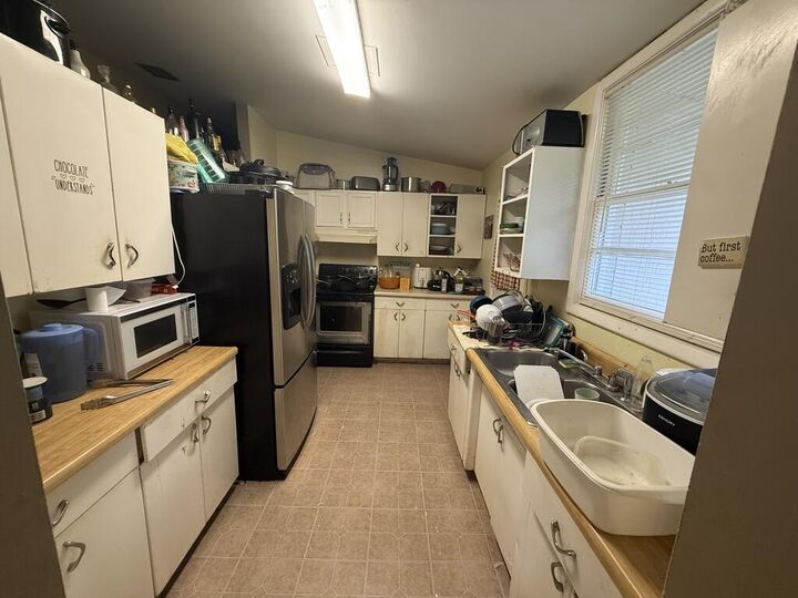 Property Photo:  1016 Hillside Drive  GA 31601 
