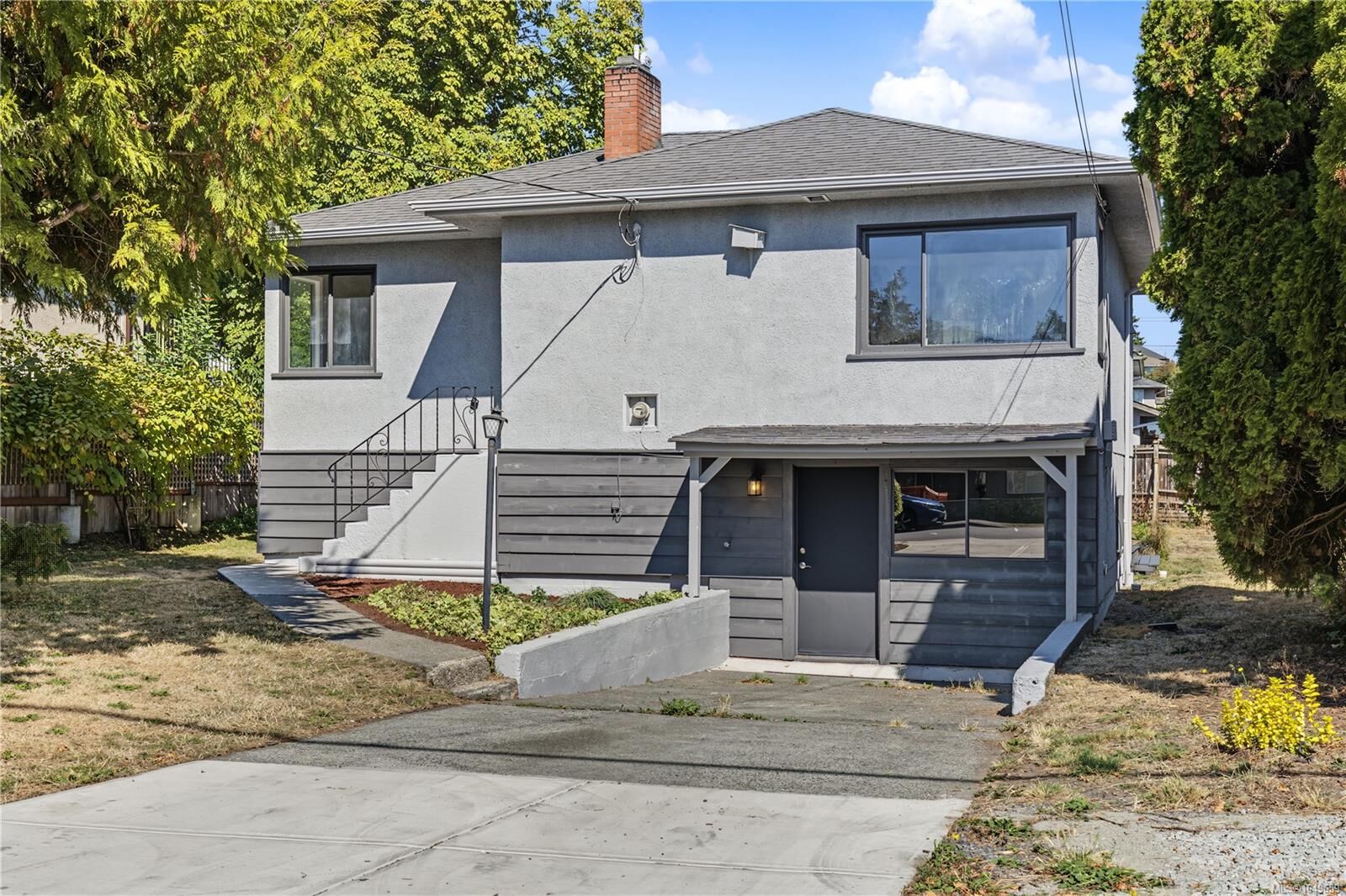 Property Photo:  244 Regina Ave  BC V8Z 1J5 