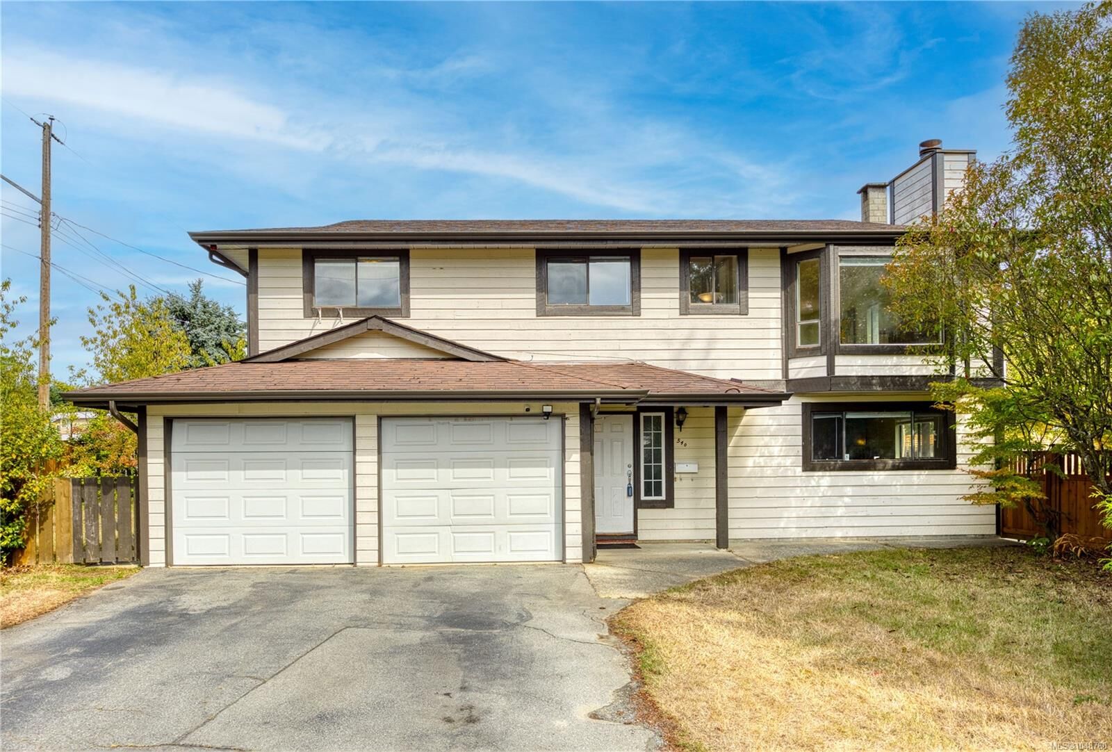 Property Photo:  540 Dundas St  BC V9T 1L6 