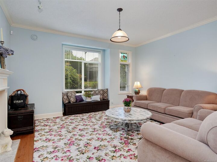 Property Photo:  2386 Poplar Dr  BC V9Z 0Y5 