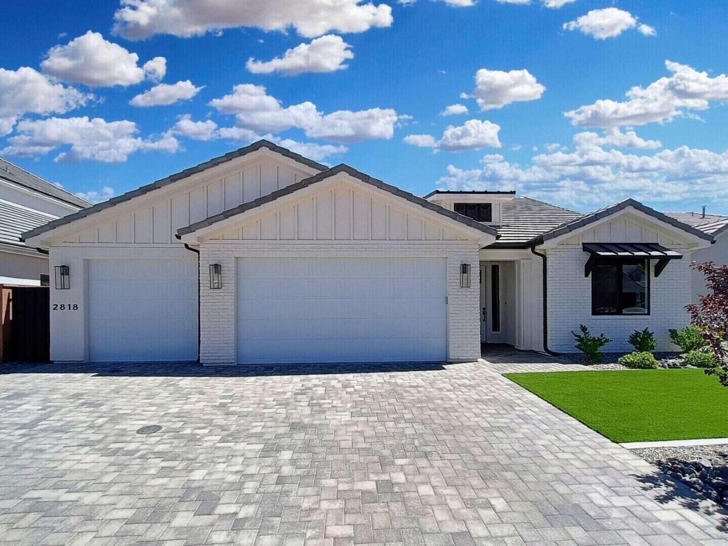 Property Photo: 2818 E Rill Dr UT 84780