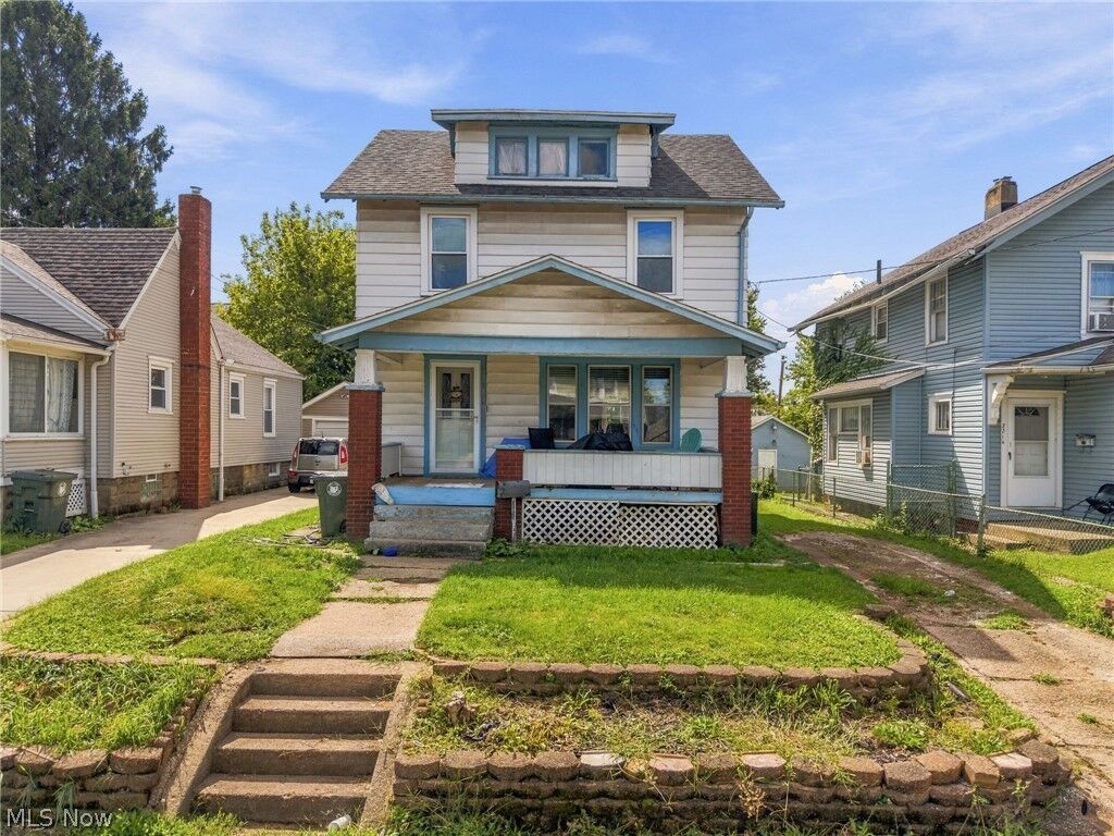 Property Photo: 3210 9th Street SW OH 44710