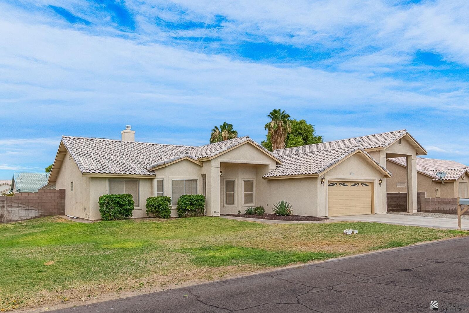 Property Photo: 14742 S Blanco Ave AZ 85365