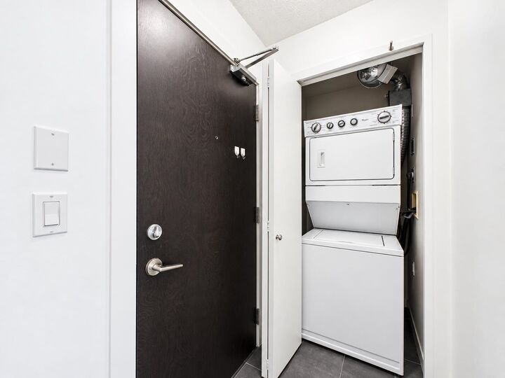 Property Photo:  2133 Douglas Road 2805  BC V5C 0E9 