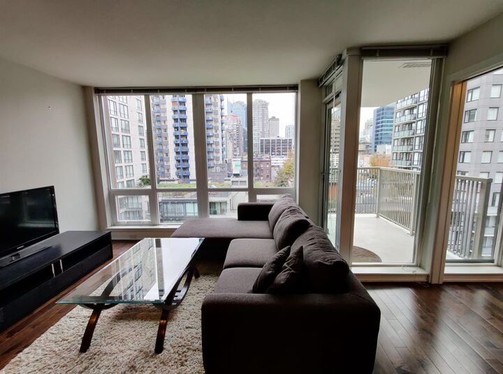 Property Photo:  1055 Richards Street 1002  BC V6B 0C2 