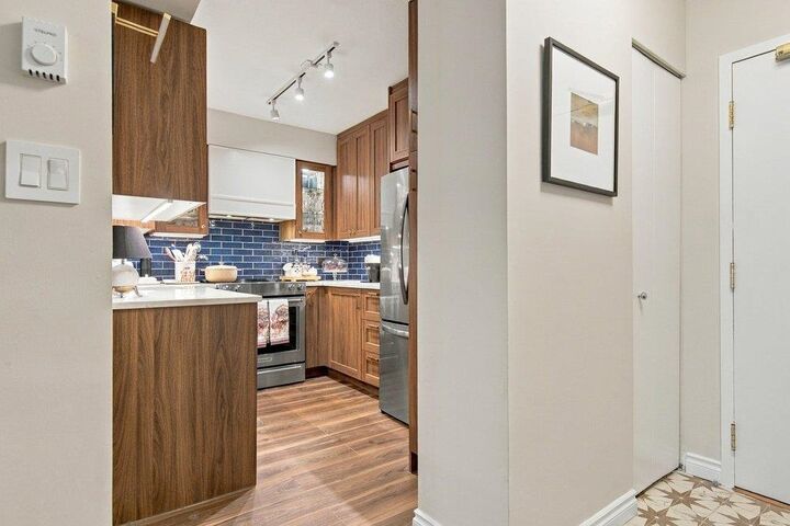 Property Photo: 488 Helmcken Street 408 BC V6B 6E4