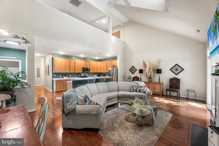 Property Photo: 124 Hingham Lane 19 MD 21811