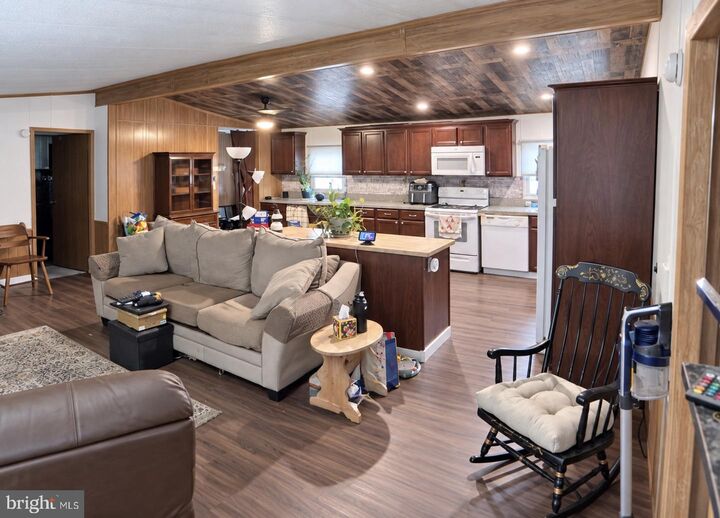 Property Photo: 636 Stream View Drive PA 19454