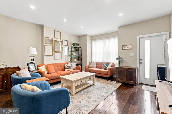 Property Photo:  1831 Reed Street  PA 19146 