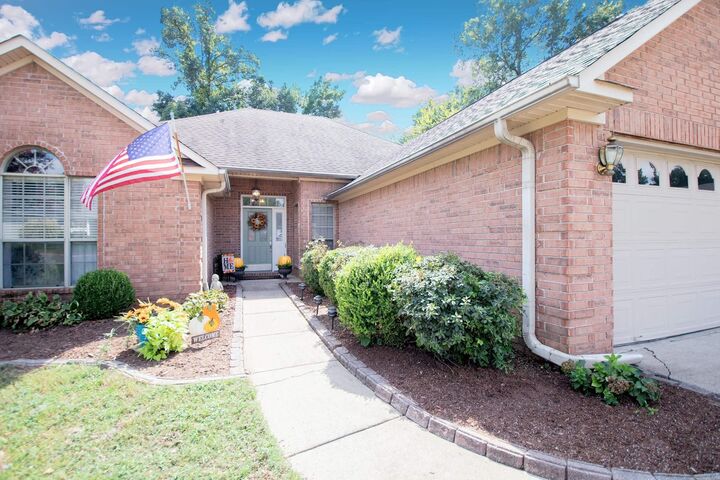 Property Photo:  131 Deauville Drive  AR 72113 