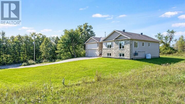 Property Photo: 268 Boyds Road ON K7C 0C5