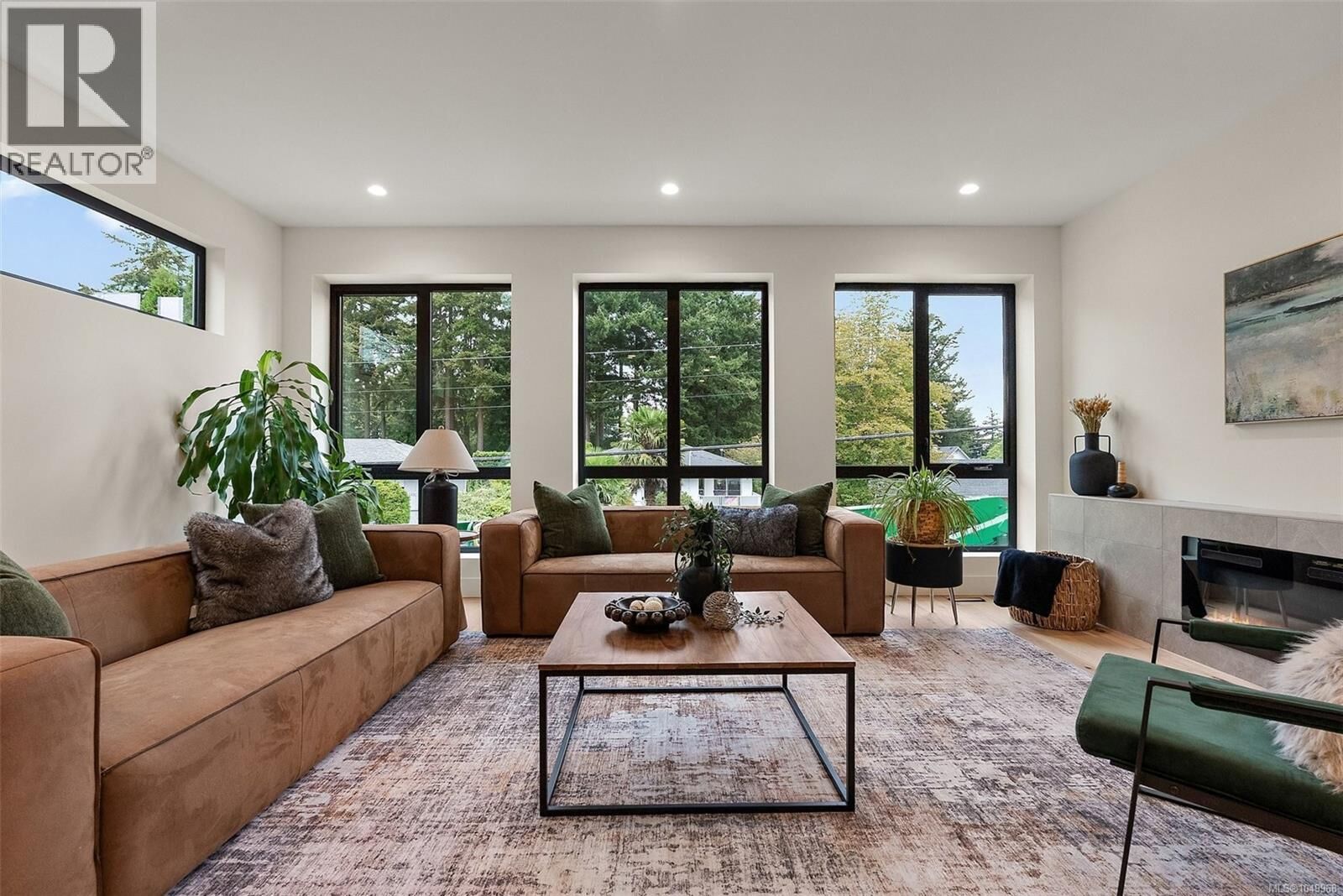 Property Photo:  2215 Greenlands Road 1  BC V8N 1T6 