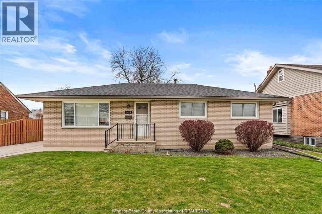 Property Photo:  2615 Turner Road  ON N8W 3L4 
