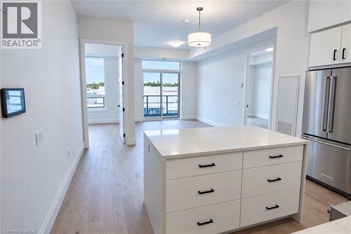 Property Photo:  93 Arthur Street South 1309  ON N1E 0T3 