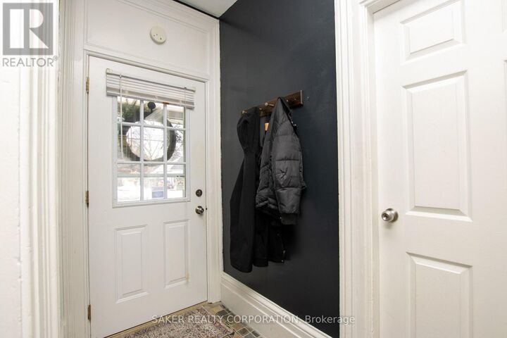 Property Photo:  688 William Street  ON N5Y 2R2 