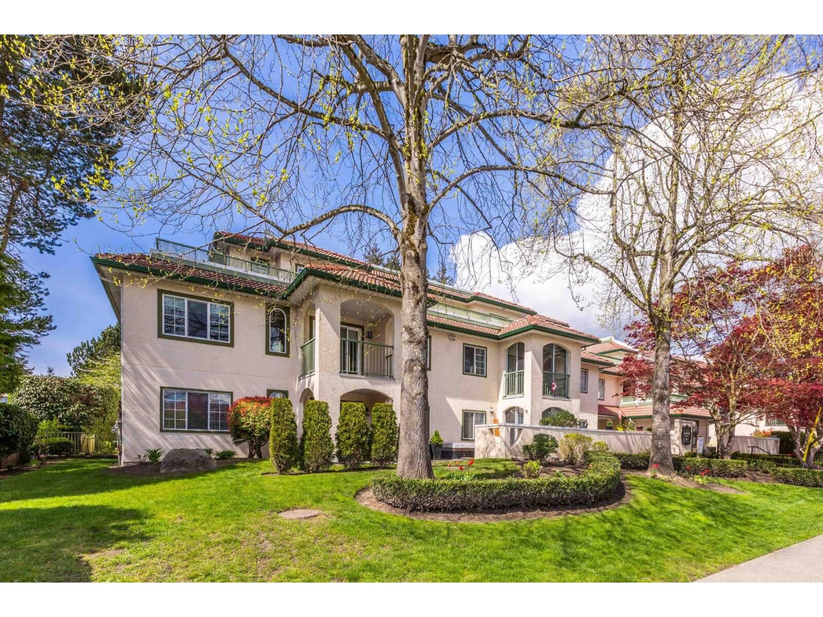 Property Photo:  1447 Best Street 206  BC V4B 4E5 