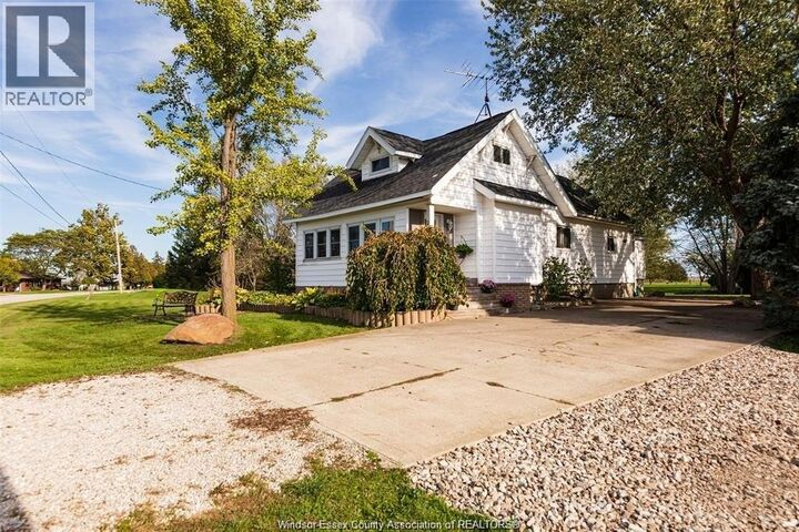 Property Photo:  261 South Riverview Drive  ON N9V 3R3 