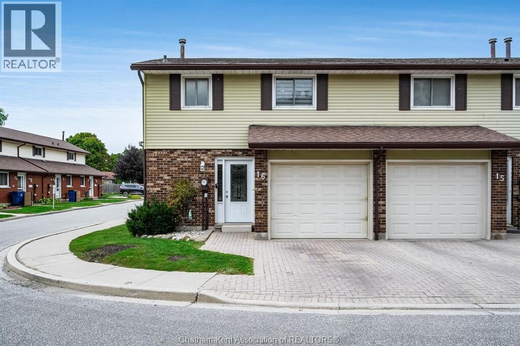 Property Photo: 393 Baldoon Road 16 ON N7L 4P3