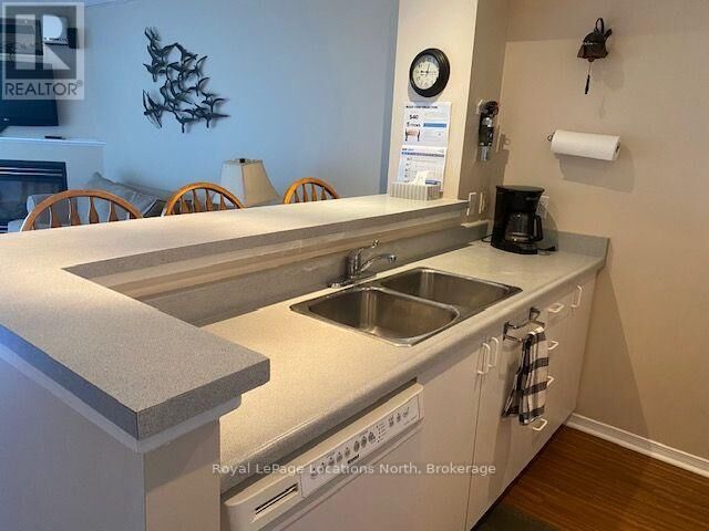 Property Photo:  347 Mariners Way  ON L9Y 5C7 