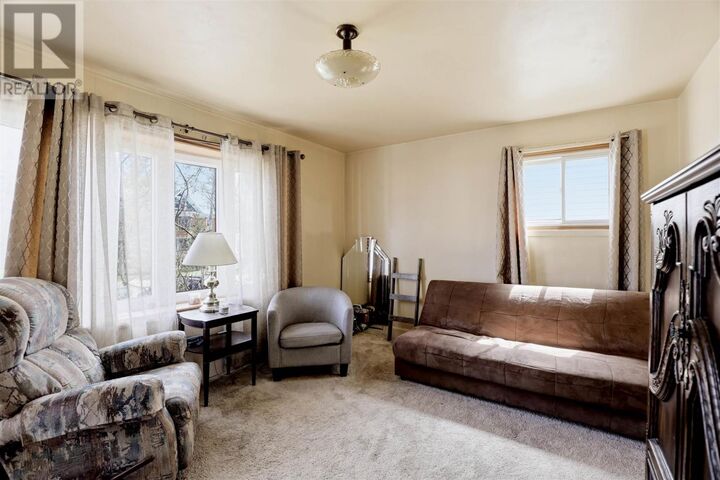 Property Photo: 189 Church St ON P6A 3H7