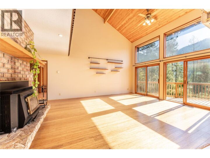 Property Photo:  4681 Goat River  N Road  BC V0B 1G9 