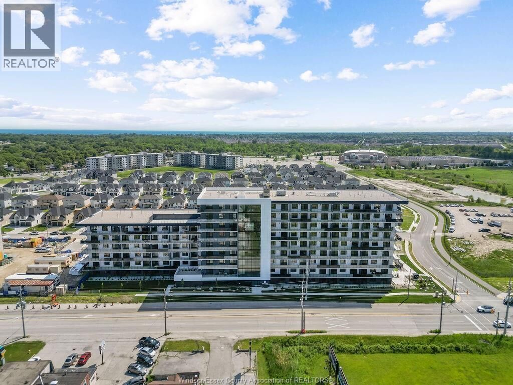 Property Photo: 1530 Lauzon Road 514 ON N8S 3N4