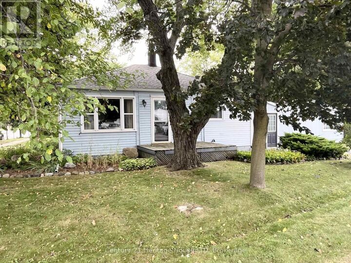 Property Photo: 60 Watkins Street ON L2M 6R9