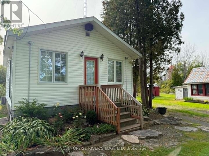 Property Photo: 5200 Aultsville Road ON K0C 1M0