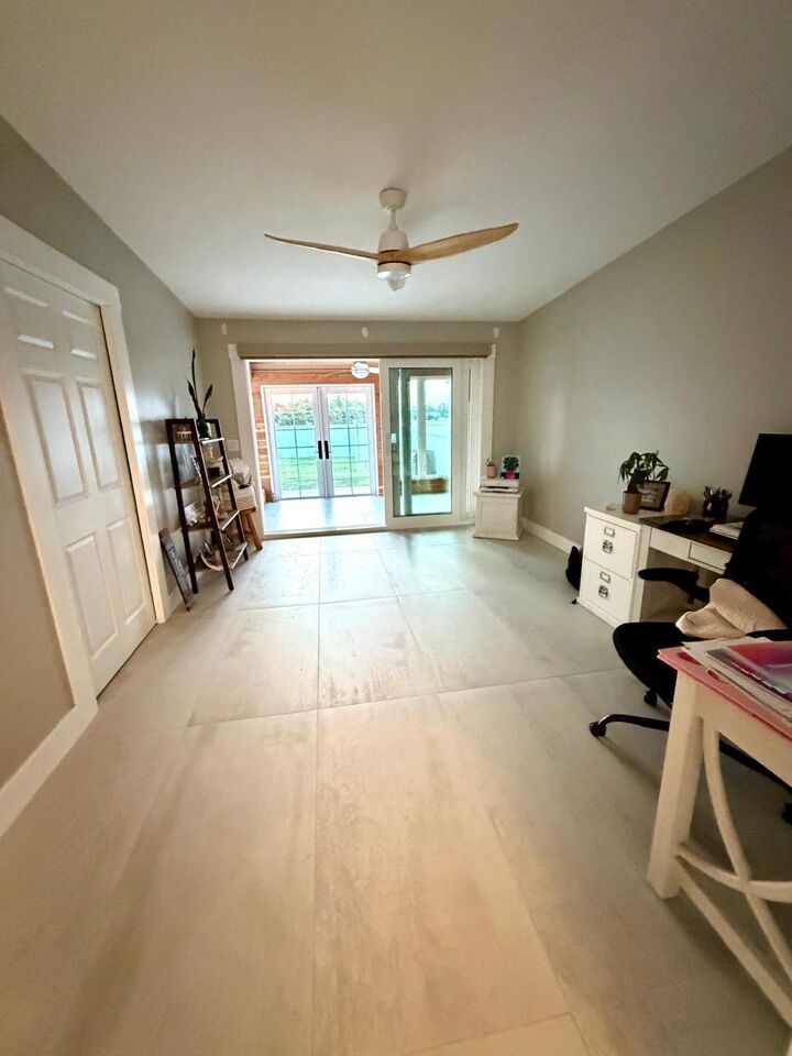 Property Photo:  2705 Country Club Drive  FL 32444 