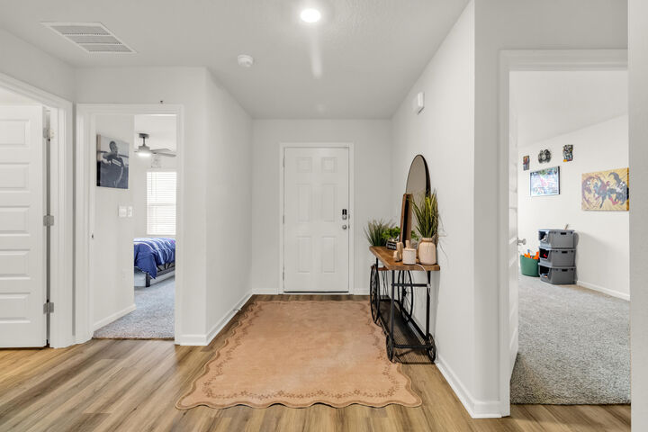 Property Photo: 5415 Torchwood Drive FL 32531