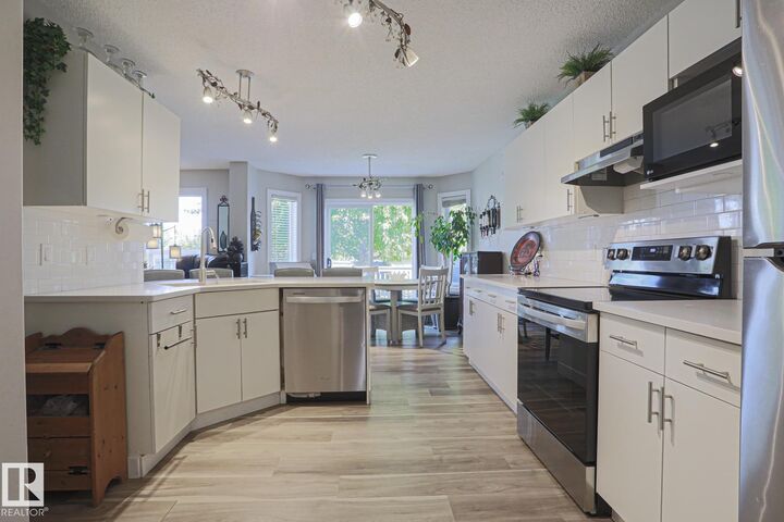 Property Photo:  8 Belfry Fairway Crescent  AB T7Z 2M8 